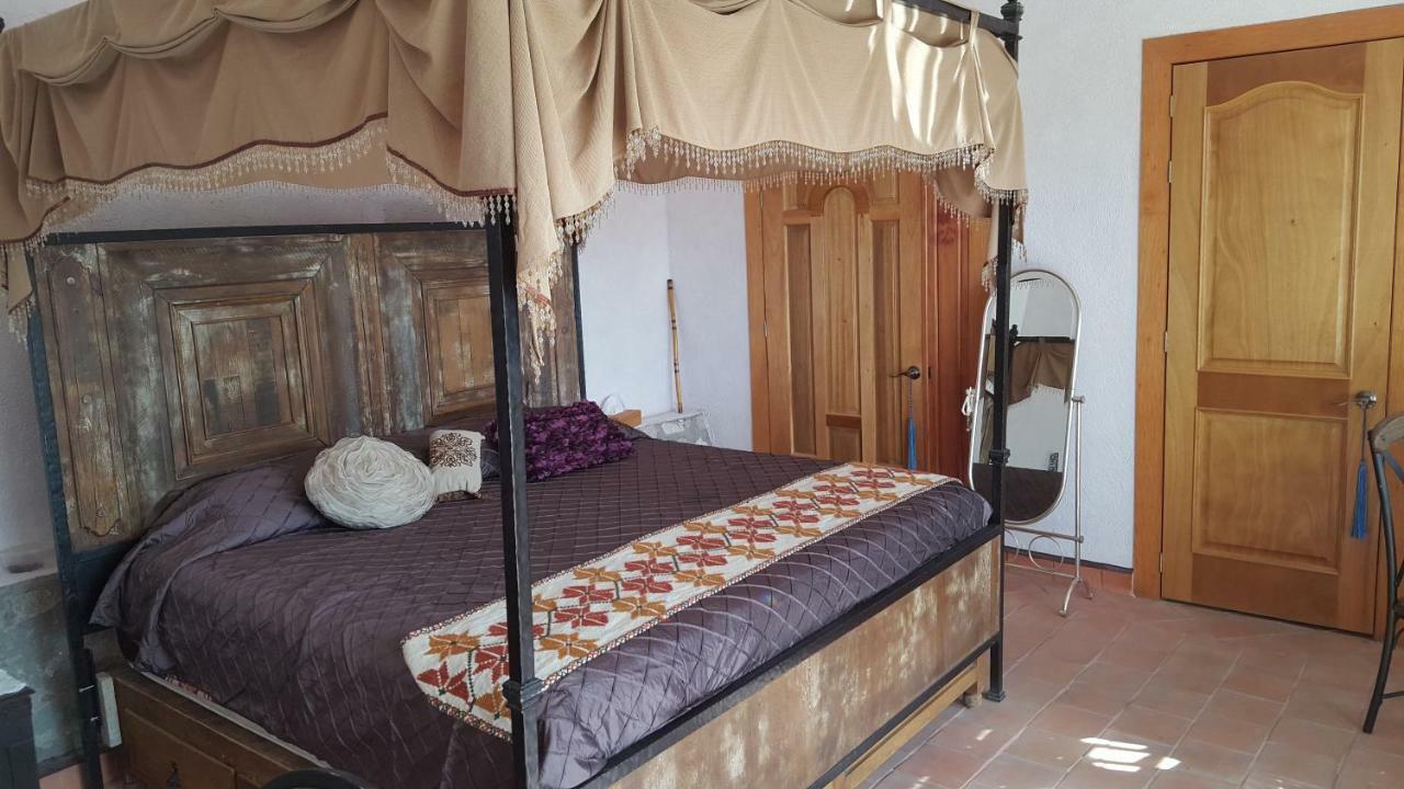 La Casona Azul Bed N Breakfast Santa Rosa de Jauregui Exteriör bild