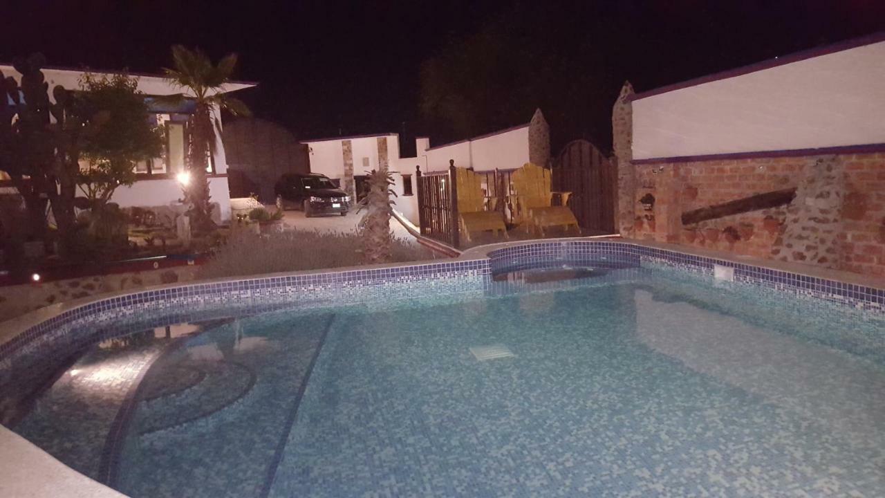 La Casona Azul Bed N Breakfast Santa Rosa de Jauregui Exteriör bild